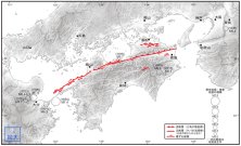 四国地域の活断層の地域評価