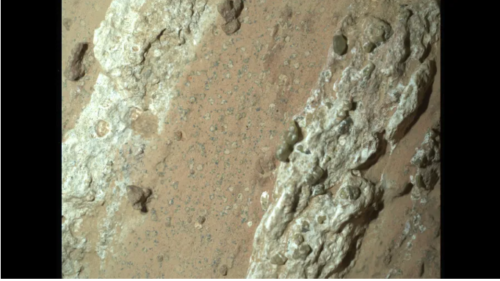 NASAのパーセバランス・ローバーの科学者たちが興味深い火星の岩石を発見(NASA’s Perseverance Rover Scientists Find Intriguing Mars Rock)