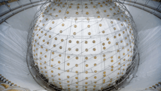 JUNO実験、建設完了2か月で初の物理結果を発表（JUNO Experiment Delivers First Physics Results Two Months After Completion）