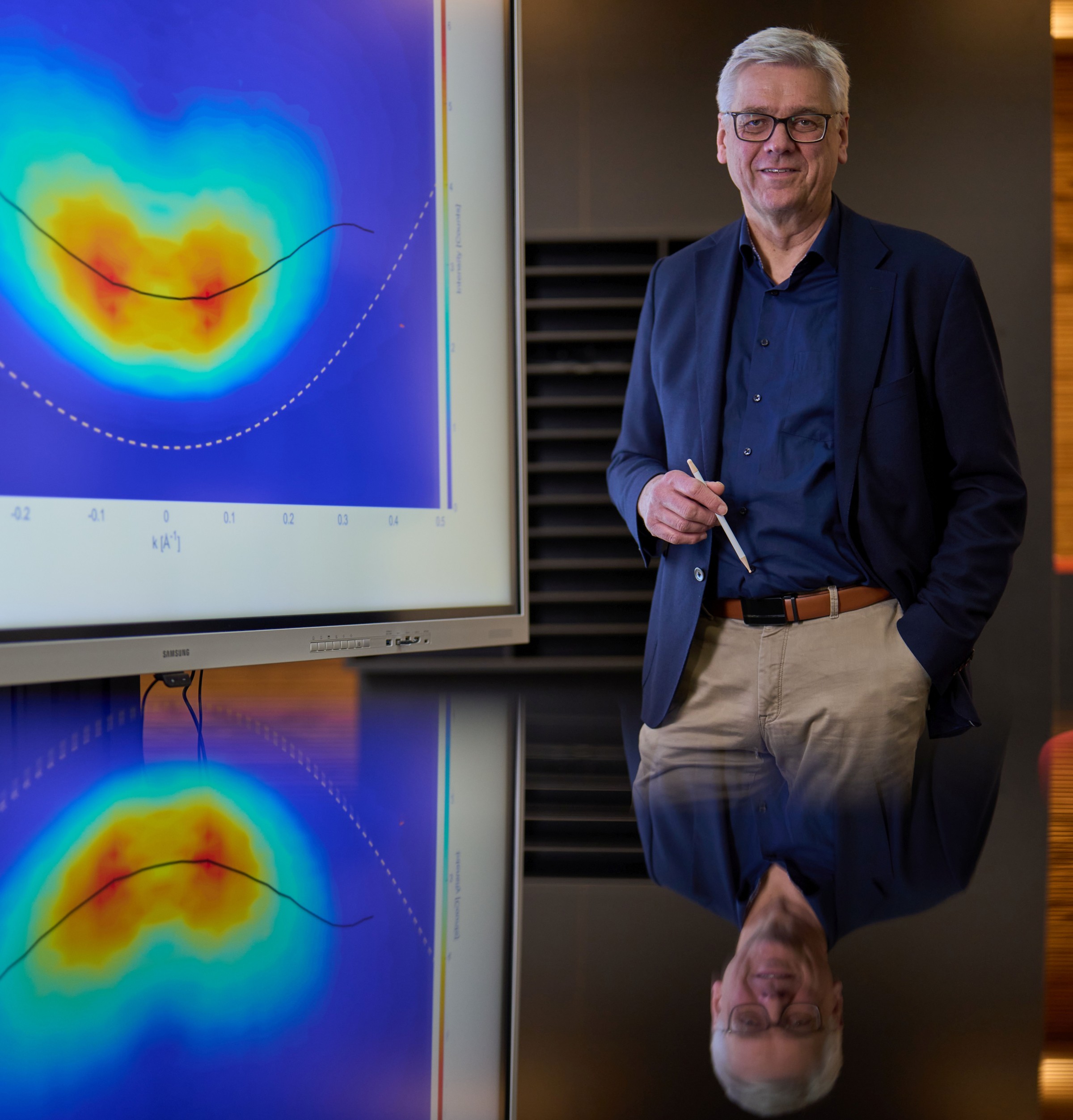 半導体物理学：ポーラロン形成を初めて観測（Semiconductor physics: polaron formation observed for first time）